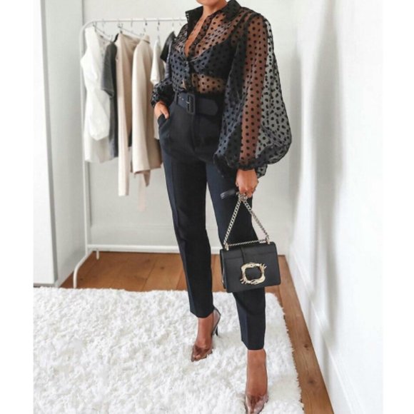 *One Left* Polka Dot Puff Sleeve Blouse 🌹 - Picture 2 of 4